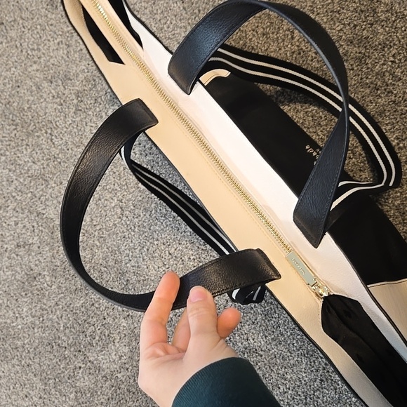 Kate Spade Women's Leather Tote Satchel Bag - Picture 11 of 15